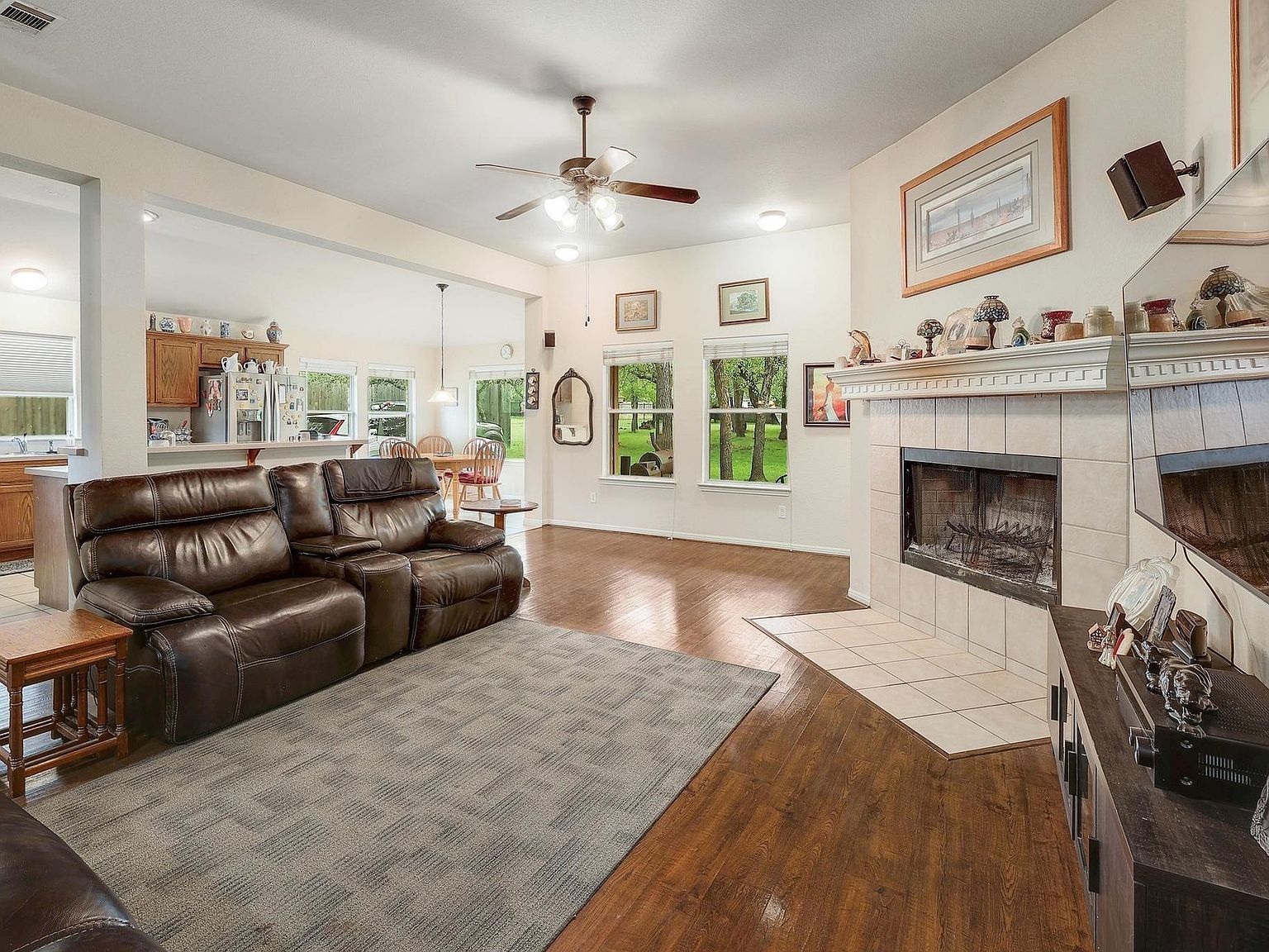 210 Buoy Cir Georgetown, TX 78633 - Thumbnail 5