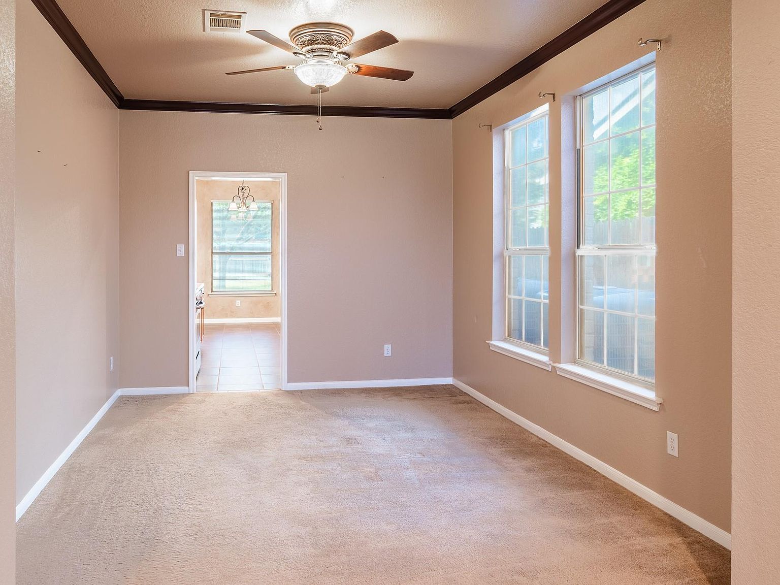 1706 Apache Trl Round Rock, TX 78665 - Thumbnail 5