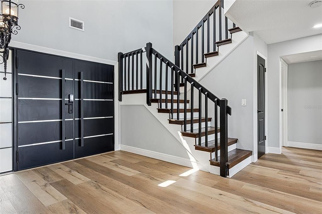 769 Kingston Ct Apollo Beach, FL 33572 - Thumbnail 5