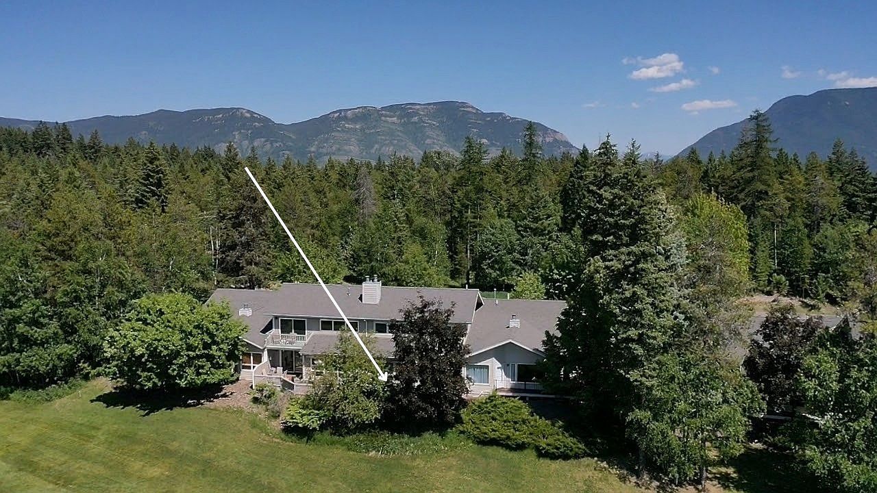 879 Saint Andrews Dr Columbia Falls, MT 59912 - Thumbnail 5