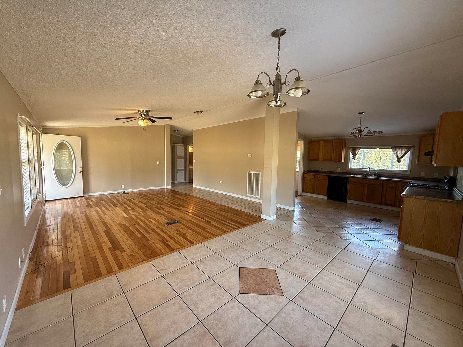 1033 Union Hill Church Rd Falkville, AL 35622 - Thumbnail 5