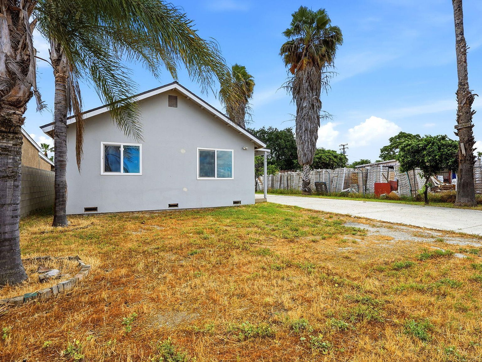 594 N Earlimart Ave Earlimart, CA 93219 - Thumbnail 5
