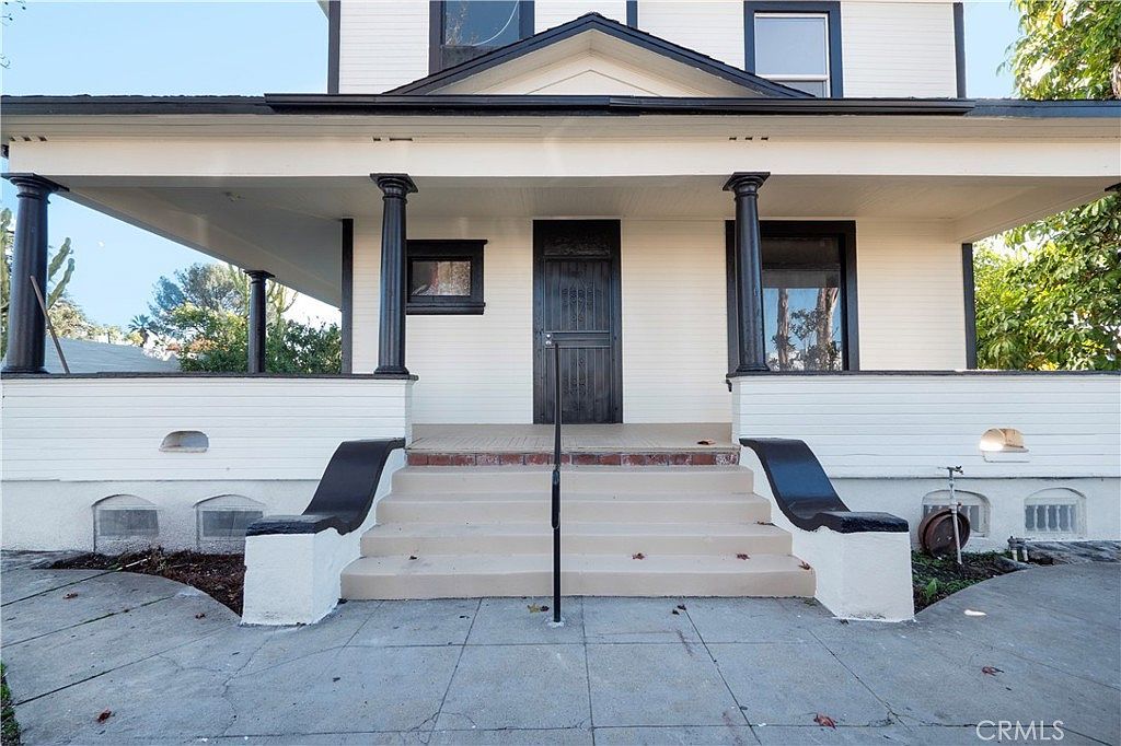 724 W 2nd St Pomona, CA 91766 - Thumbnail 5