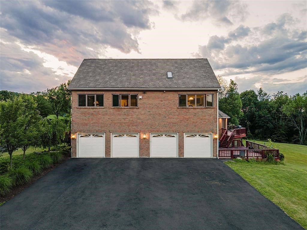 128 Brown Rd Vestal, NY 13850 - Thumbnail 5