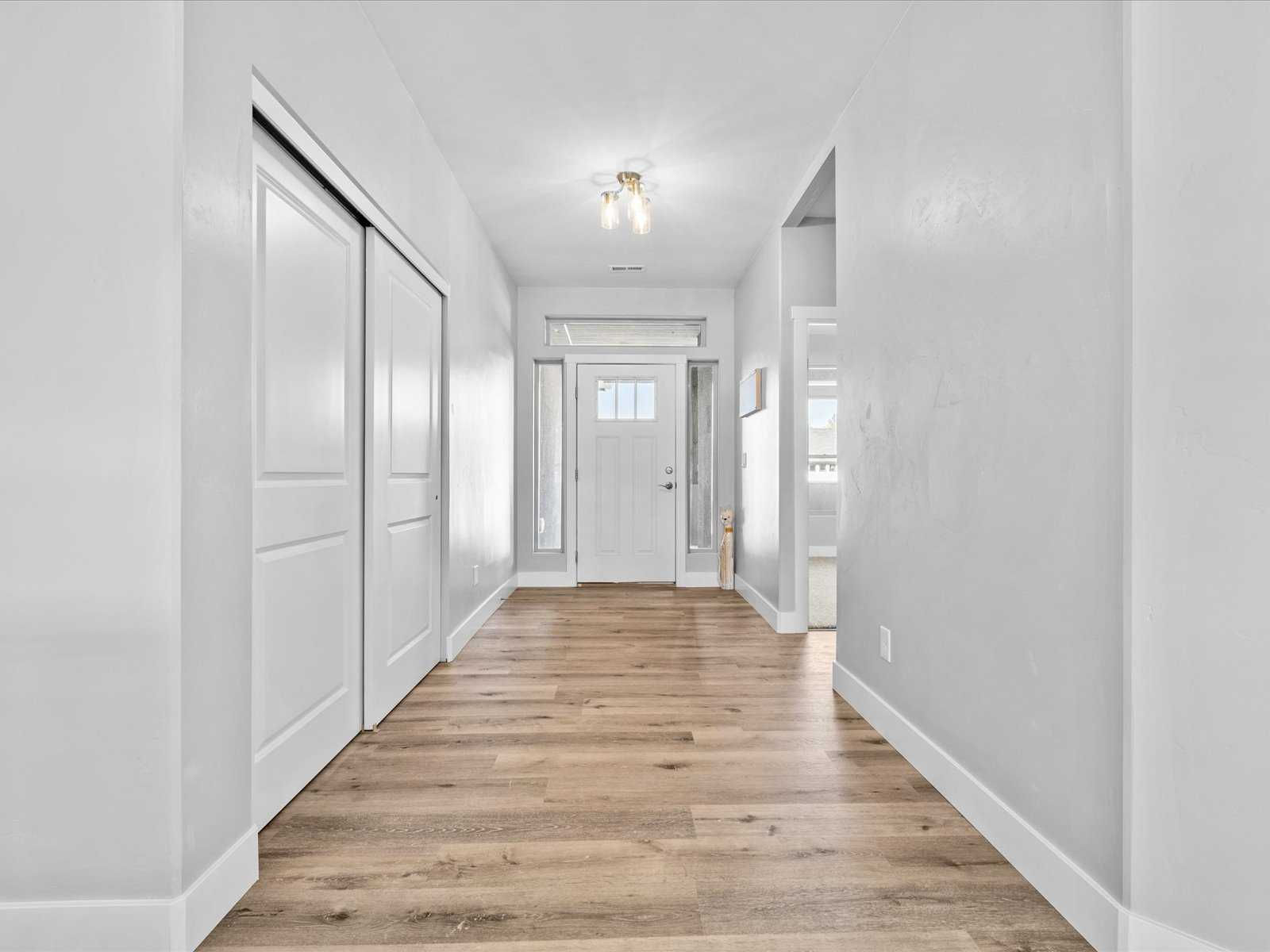 335 Southeast Limestone Court, Cedaredge, CO, USA, 81413 - Thumbnail 5