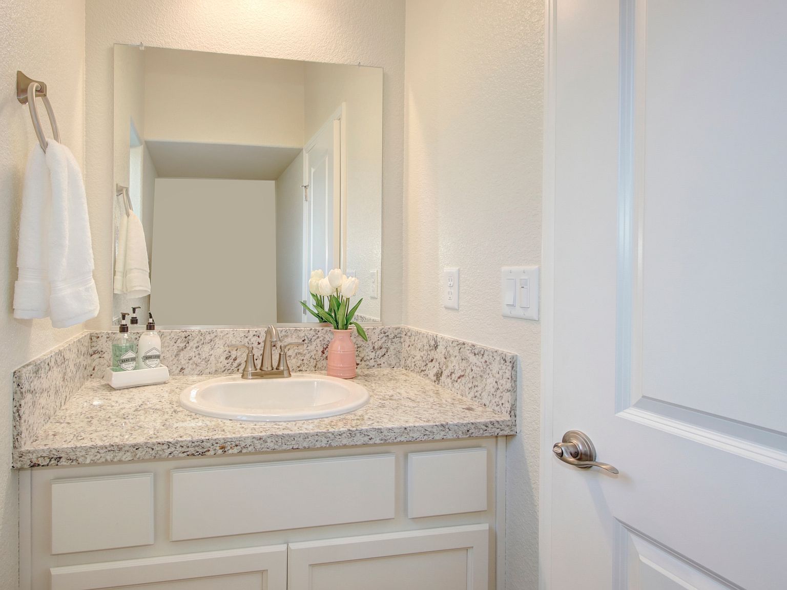 1322 River Run Cir Ione, CA 95640 - Thumbnail 5