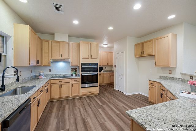 530 Mesa Loop San Antonio, TX 78258 - Thumbnail 5