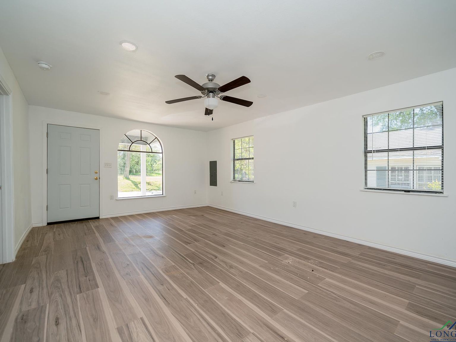 711 Wood St Henderson, TX 75652 - Thumbnail 5