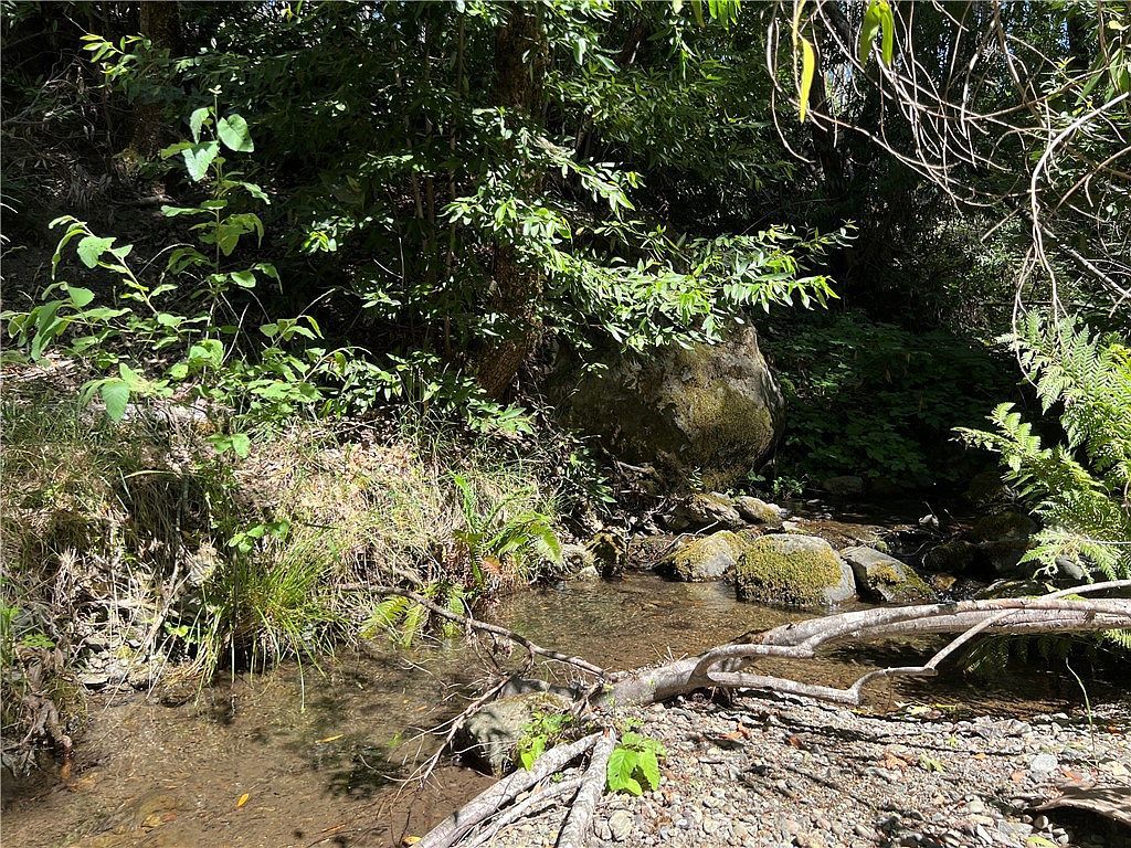 20925 Mid Mountain Rd Potter Valley, CA 95469 - Thumbnail 5