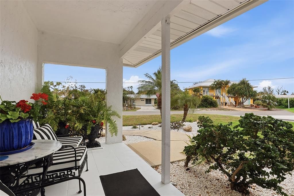 514 Palm Ave Nokomis, FL 34275 - Thumbnail 5