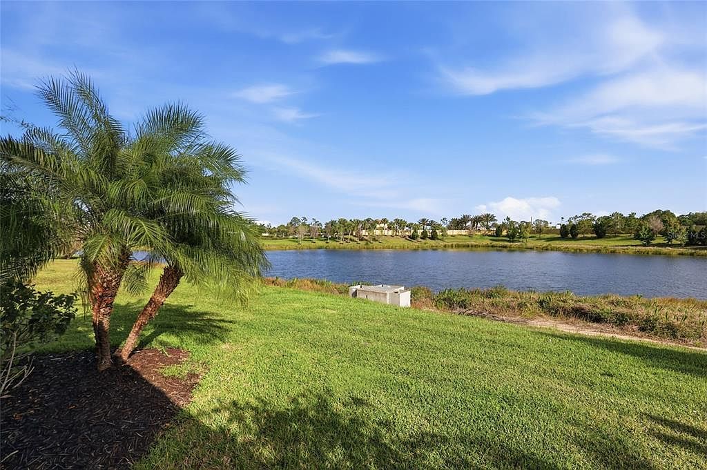 11929 Tapestry Ln Venice, FL 34293 - Thumbnail 5