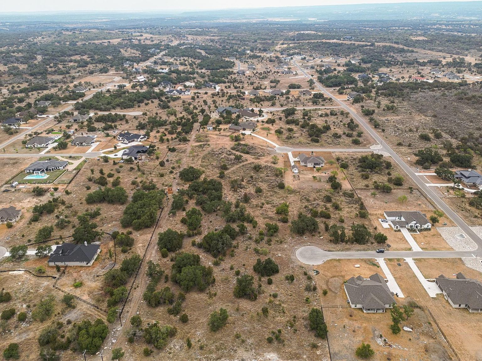 196 Marble Falls Ct Spicewood, TX 78669 - Thumbnail 5