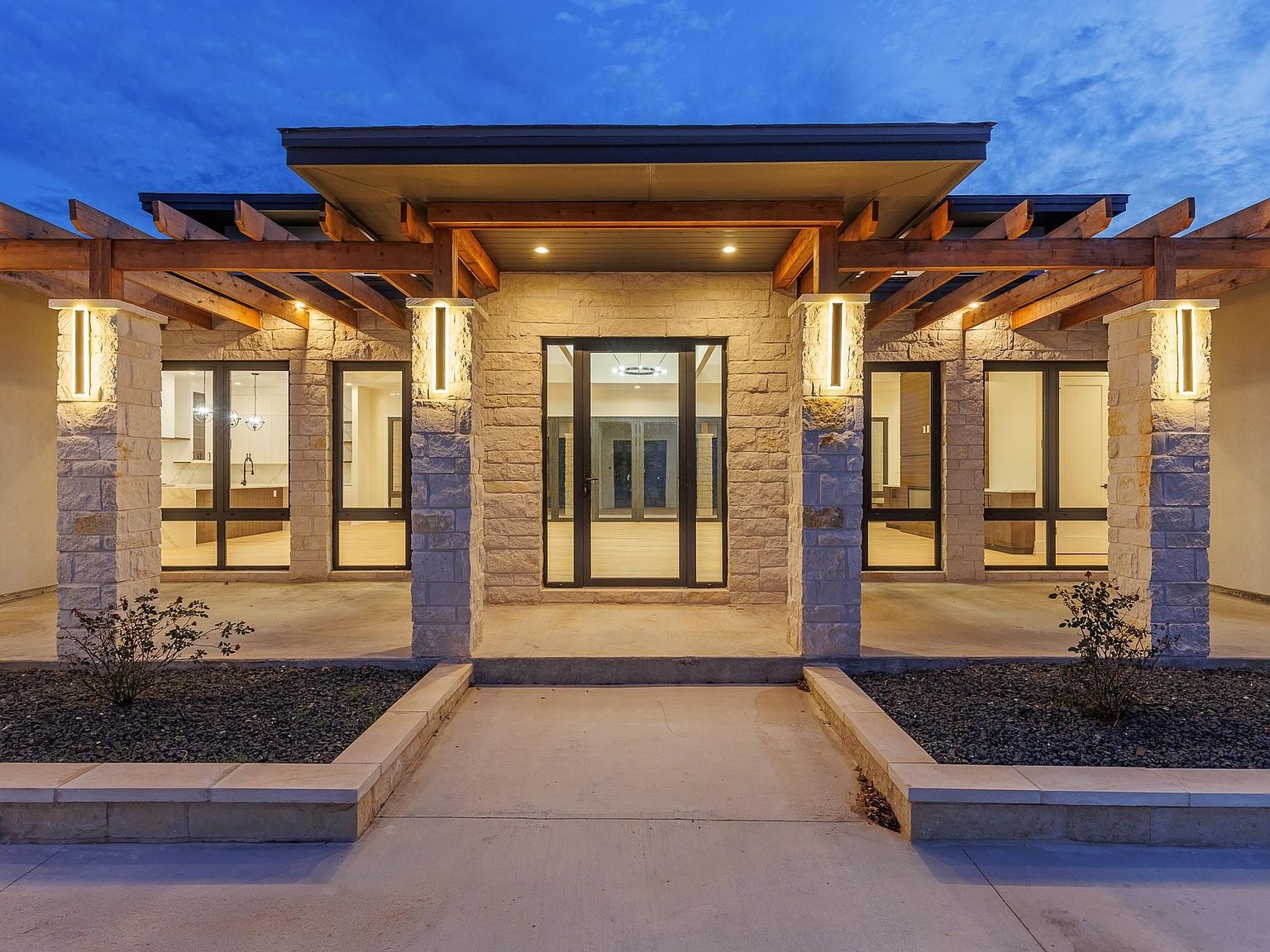 6425 Ranch Road 962 W Round Mountain, TX 78663 - Thumbnail 5