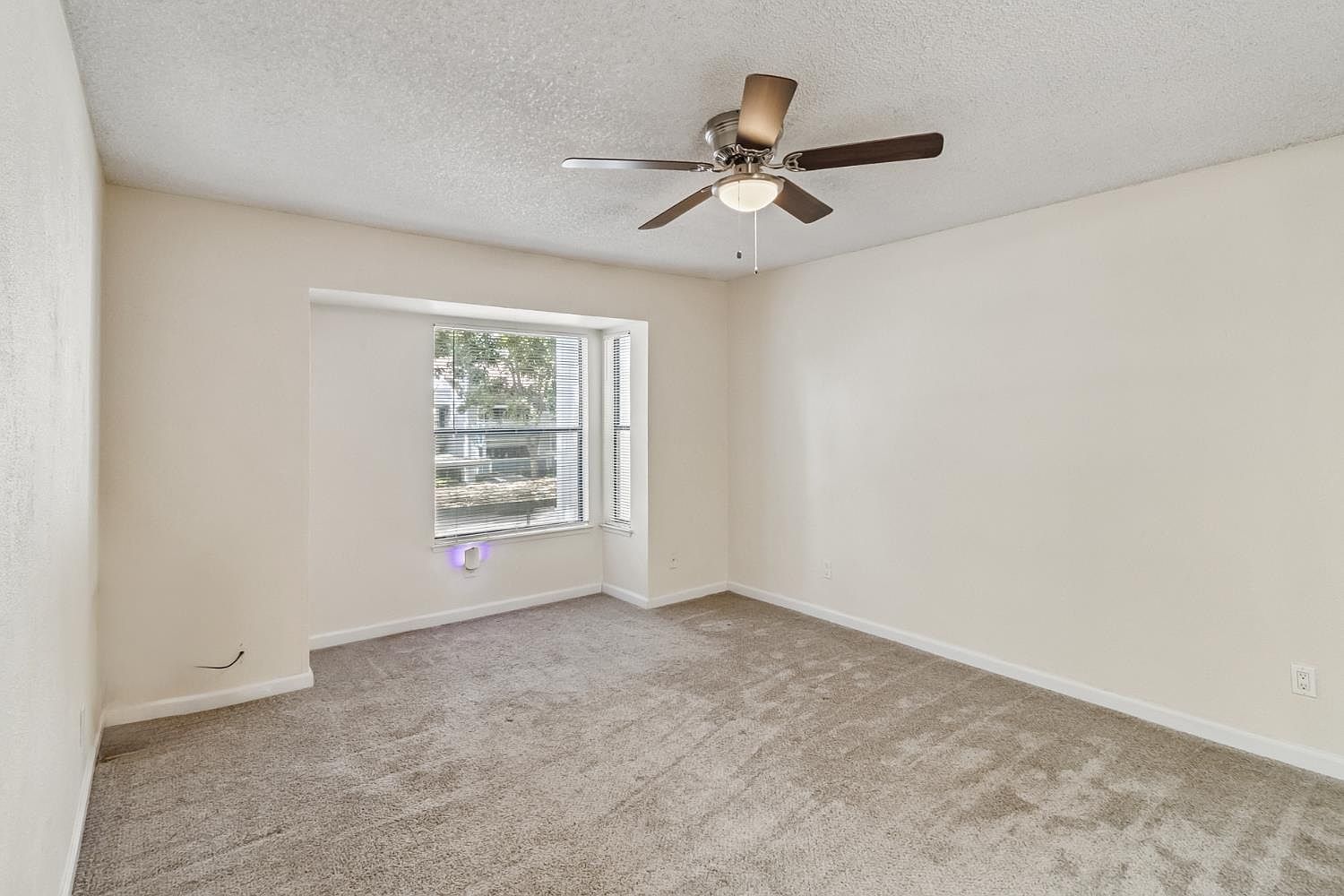 750 Del Verde Cir UNIT 6 Sacramento, CA 95833 - Thumbnail 5