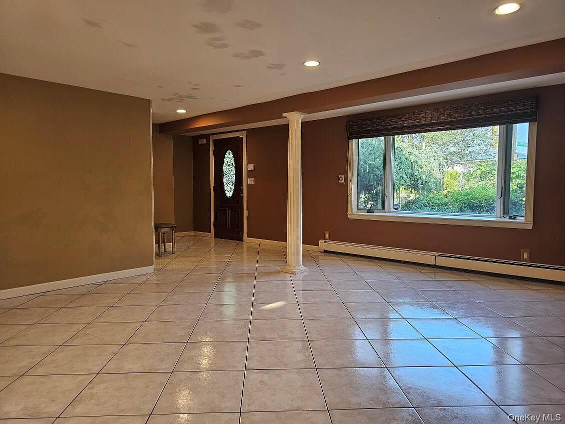 1702 Clintonville St Flushing, NY 11357 - Thumbnail 5