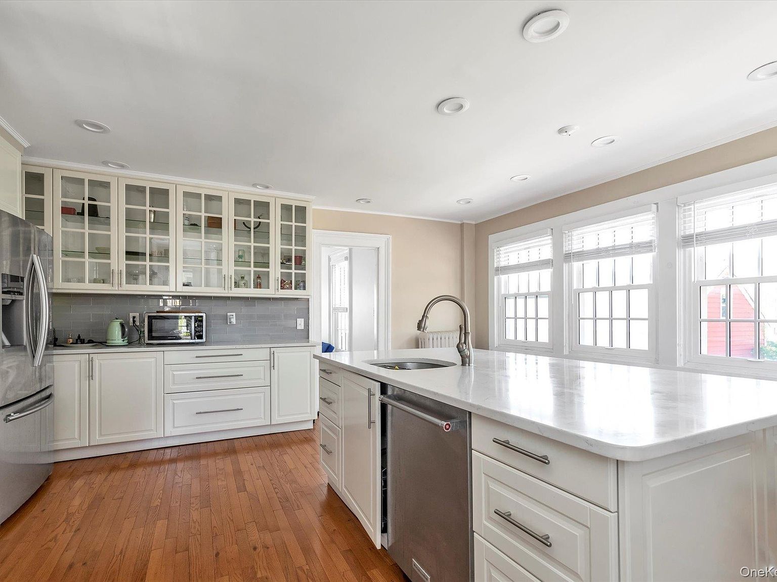 39 26/24 213th St Bayside, NY 11361 - Thumbnail 5