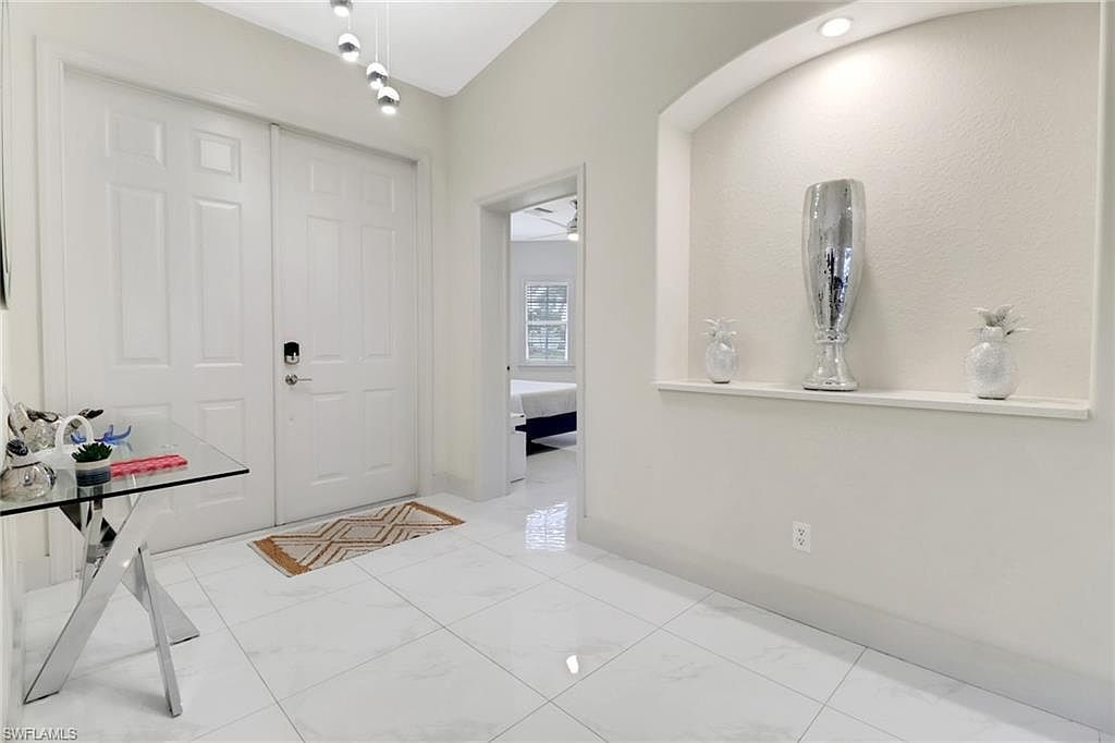 1152 Mohawk Pkwy Cape Coral, FL 33914 - Thumbnail 5