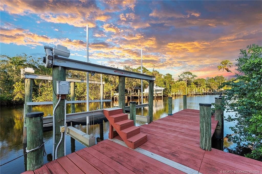 299 SW Lost River Rd Stuart, FL 34997 - Thumbnail 5