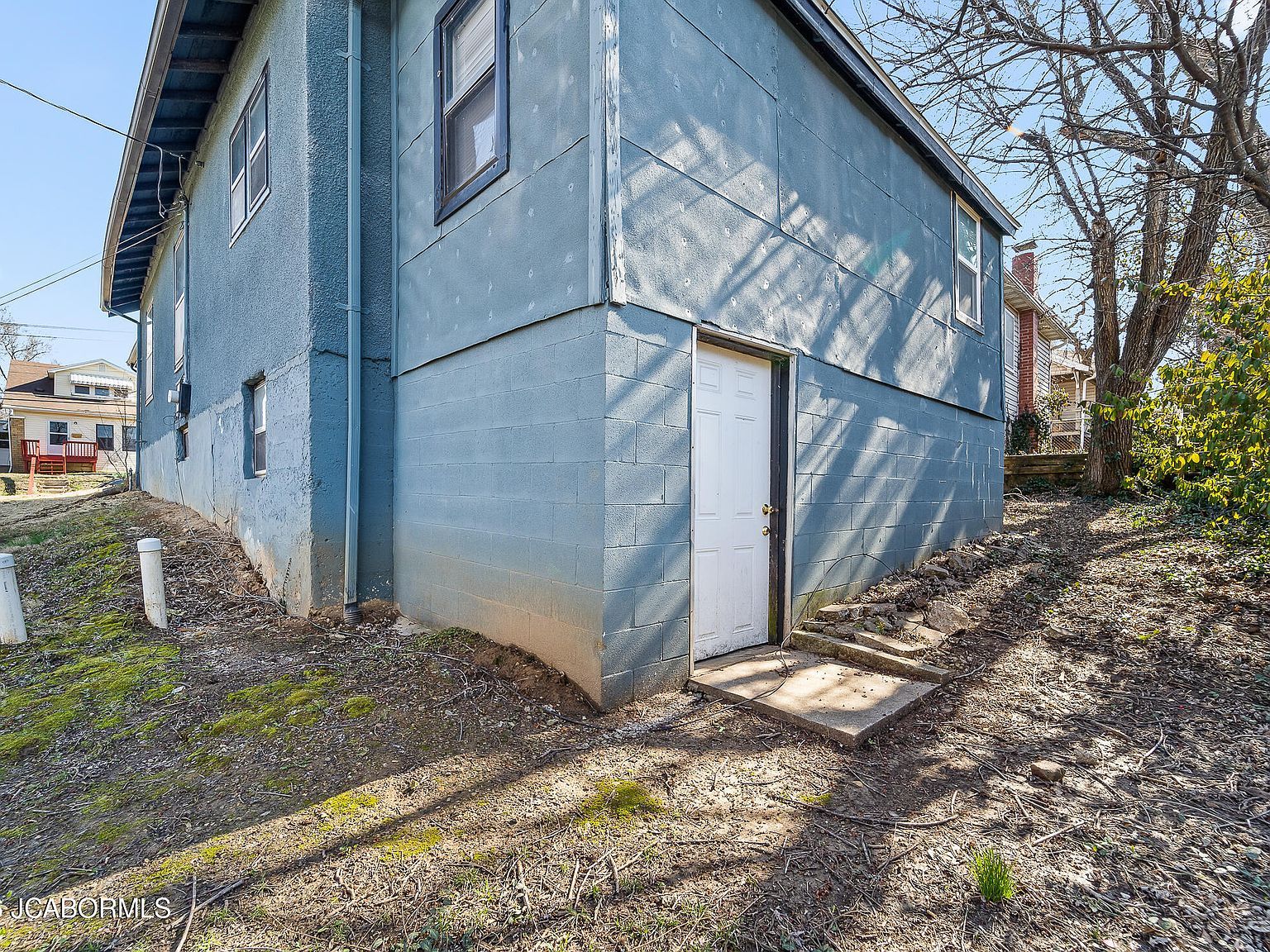 1102 E Miller St Jefferson City, MO 65101 - Thumbnail 5