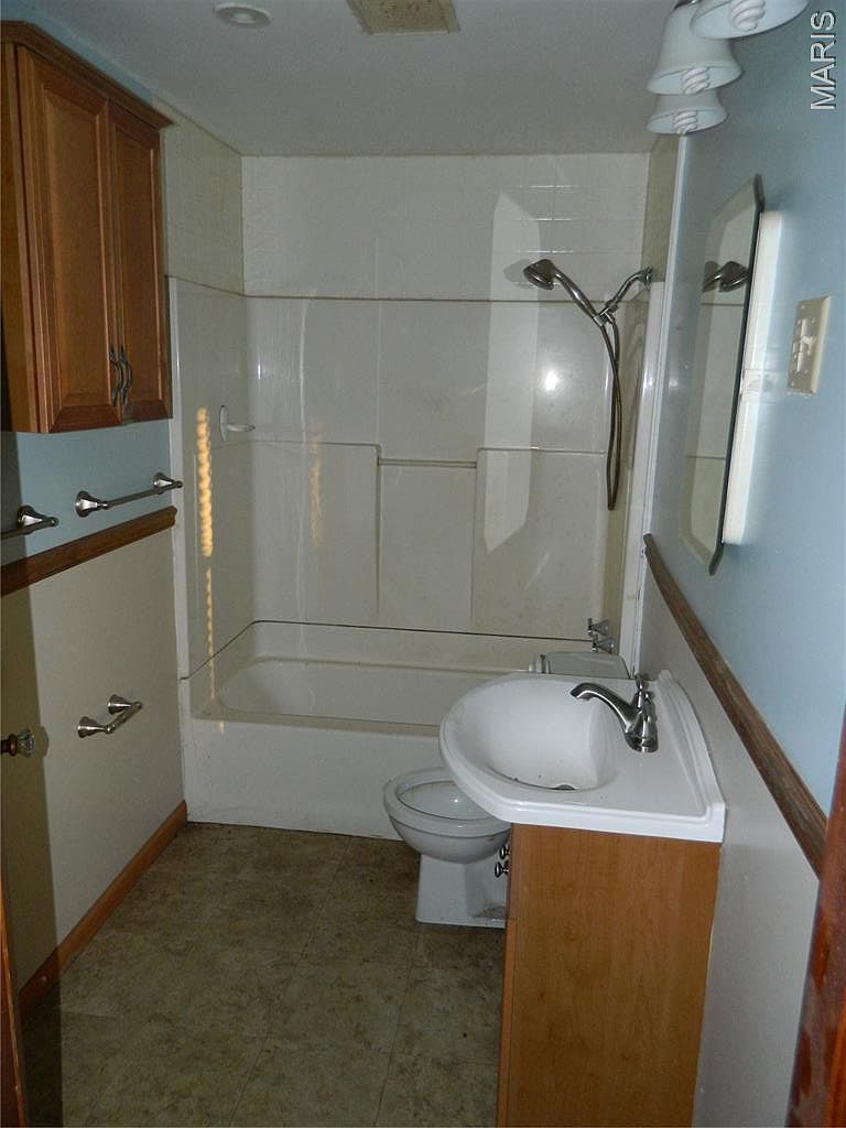 322 Tower Dr East Alton, IL 62024 - Thumbnail 5