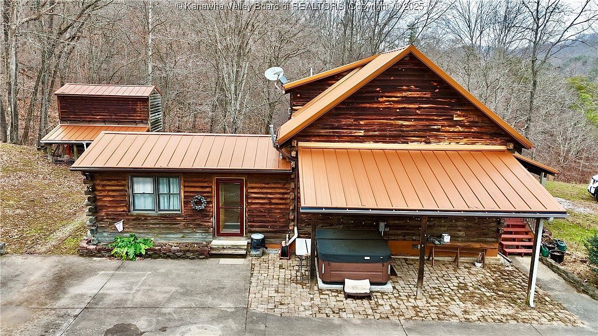 626 & 630 Trace Creek Rd Hamlin, WV 25523 - Thumbnail 5