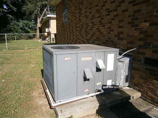 1936 Frisco Ave Memphis, TN 38114 - Thumbnail 5