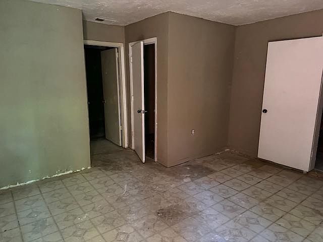 324 Outer Pkwy Memphis, TN 38109 - Thumbnail 5