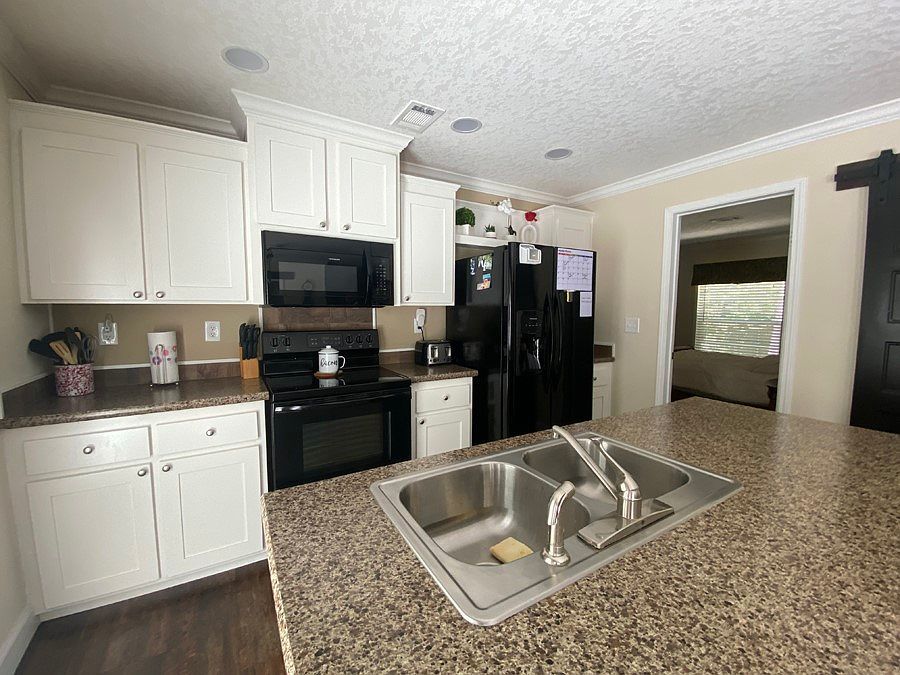 347 River Trl Martin, GA 30557 - Thumbnail 5