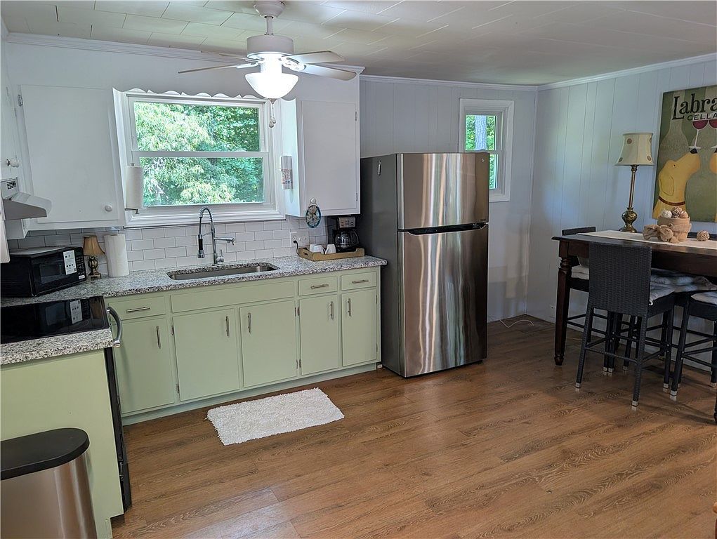 534 Gambrell Rd Townville, SC 29689 - Thumbnail 5