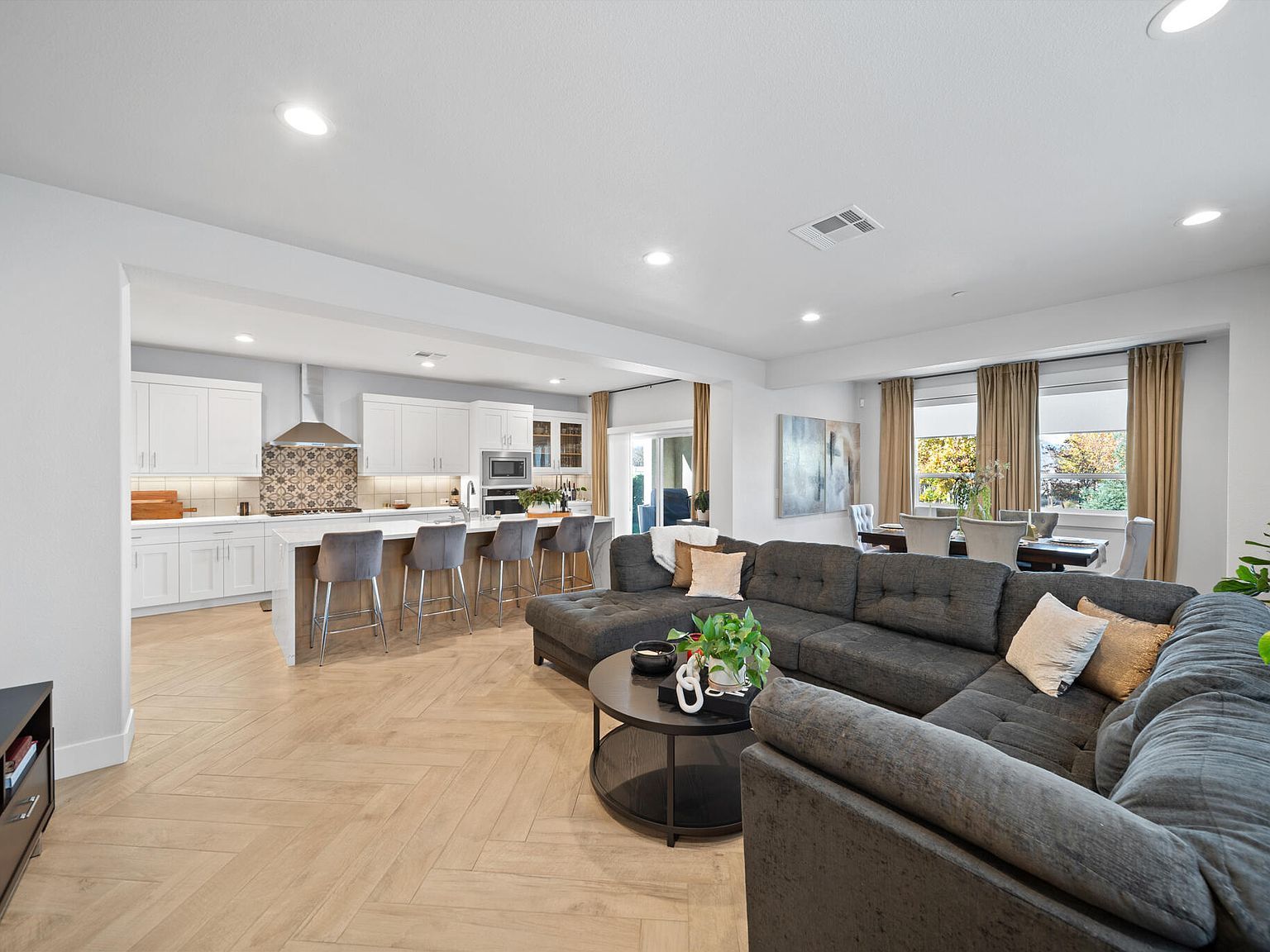 6500 Bandito Dr Redding, CA 96003 - Thumbnail 5