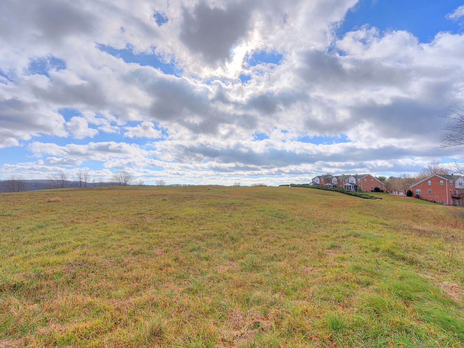 River Course Dr Radford, VA 24141 - Thumbnail 5