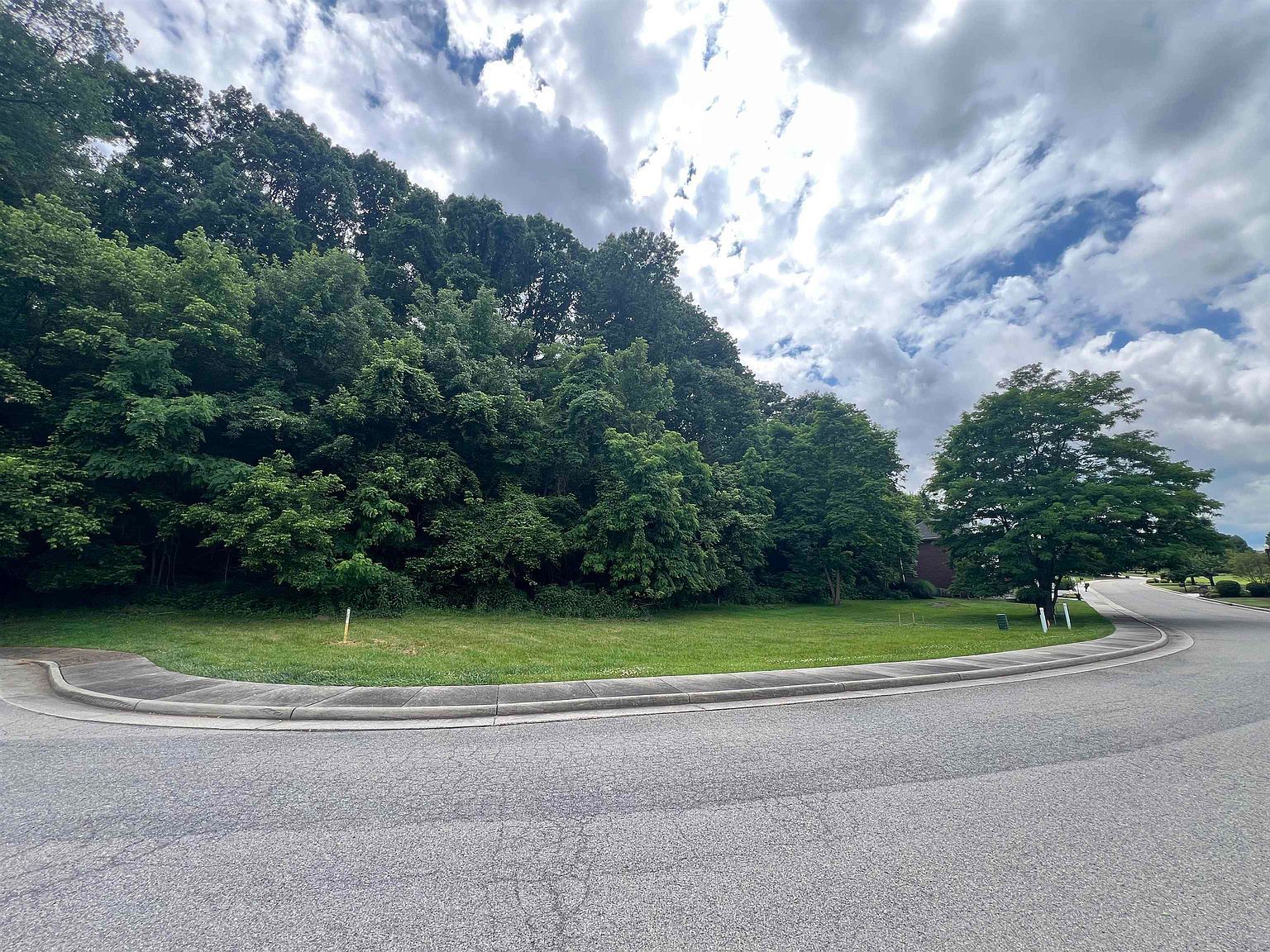 8331 Sawgrass Way Radford, VA 24141 - Thumbnail 5