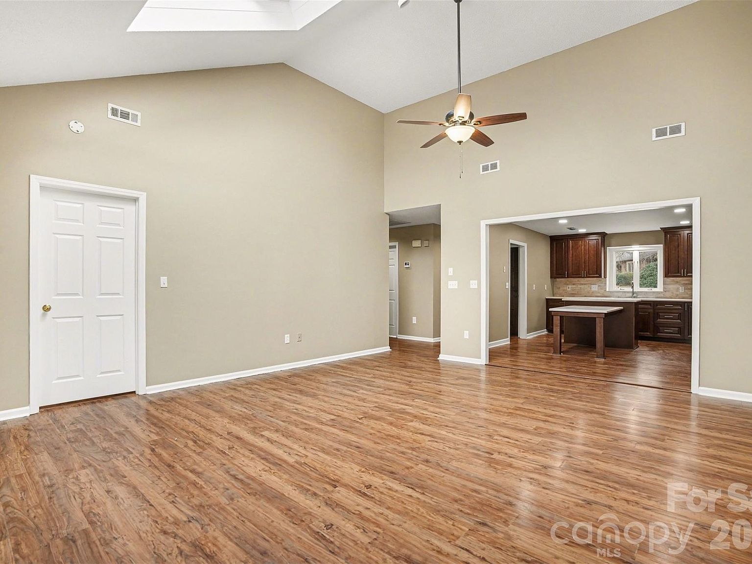 1742 12th St NE Hickory, NC 28601 - Thumbnail 5