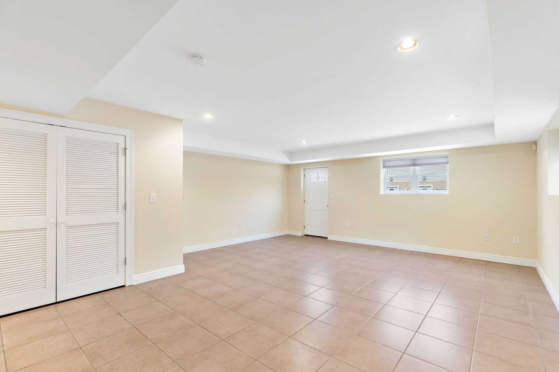 8 Kiesewetter Lane, # 2 Secaucus, NJ, USA, 7094 - Thumbnail 5