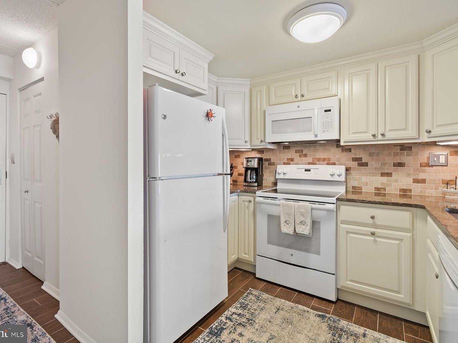 8203 Atlantic Ave UNIT 105 Ocean City, MD 21842 - Thumbnail 5