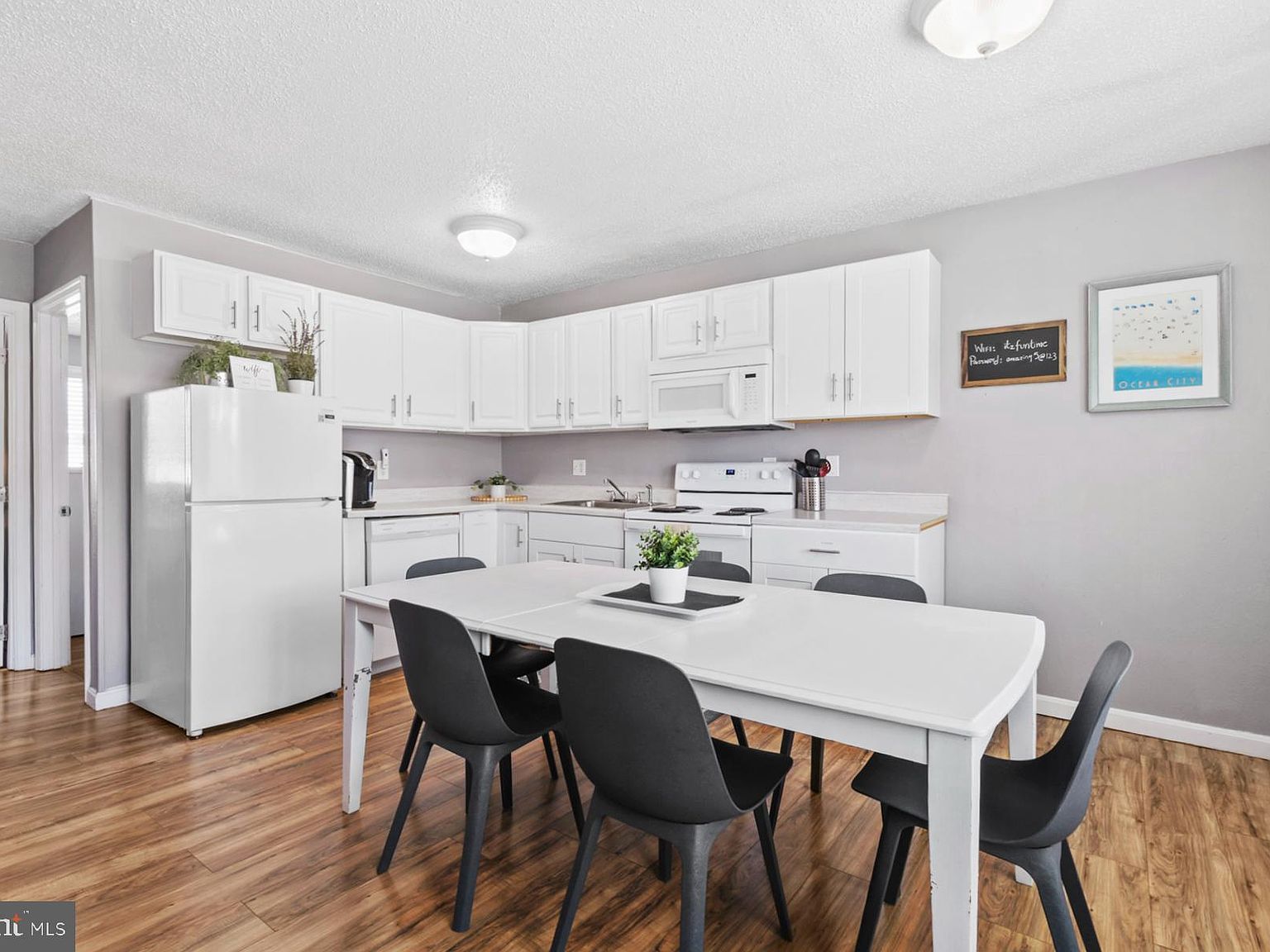 207 8th St #204W Ocean City, MD 21842 - Thumbnail 5