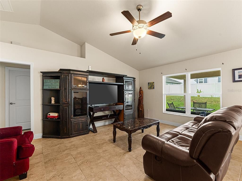 2412 Twin Lake View Rd Winter Haven, FL 33881 - Thumbnail 5