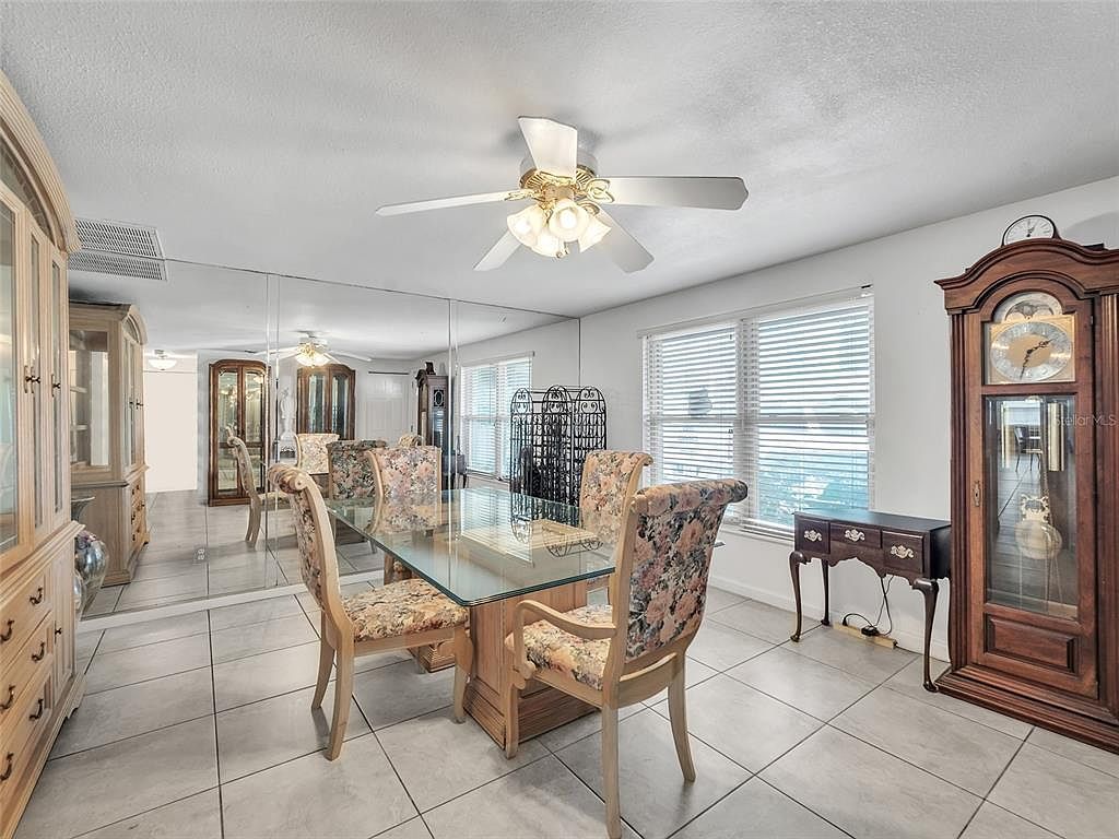 3509 King George Ln Seffner, FL 33584 - Thumbnail 5