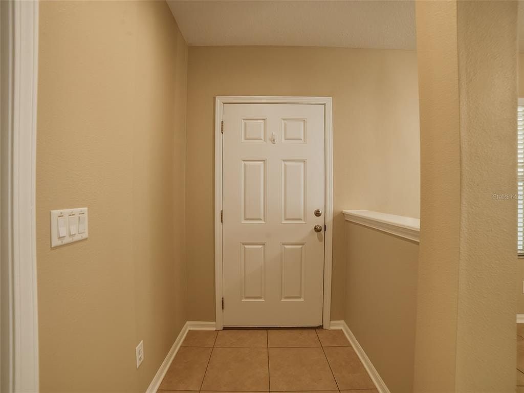5941 Beaconpark St Lithia, FL 33547 - Thumbnail 5