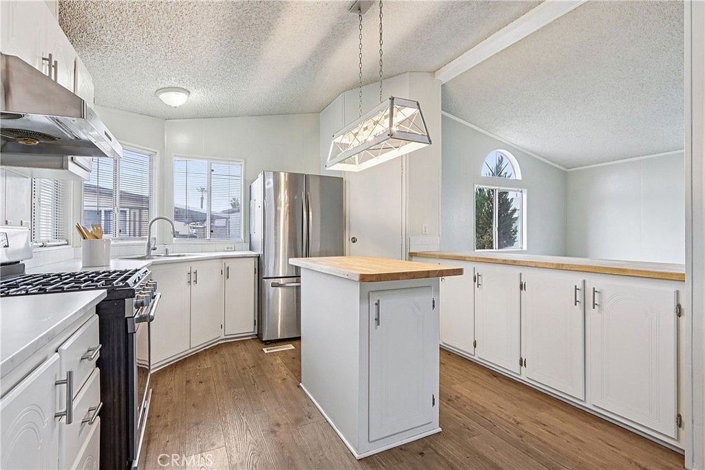 2717 E Arrow Hwy #21 La Verne, CA 91750 - Thumbnail 5