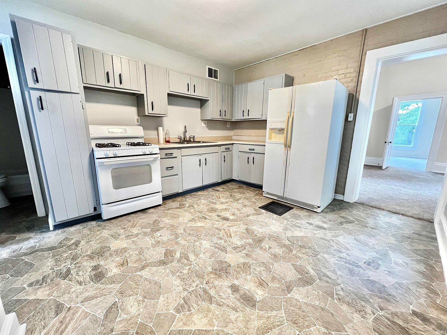 1926 W Indiana St Evansville, IN 47712 - Thumbnail 5