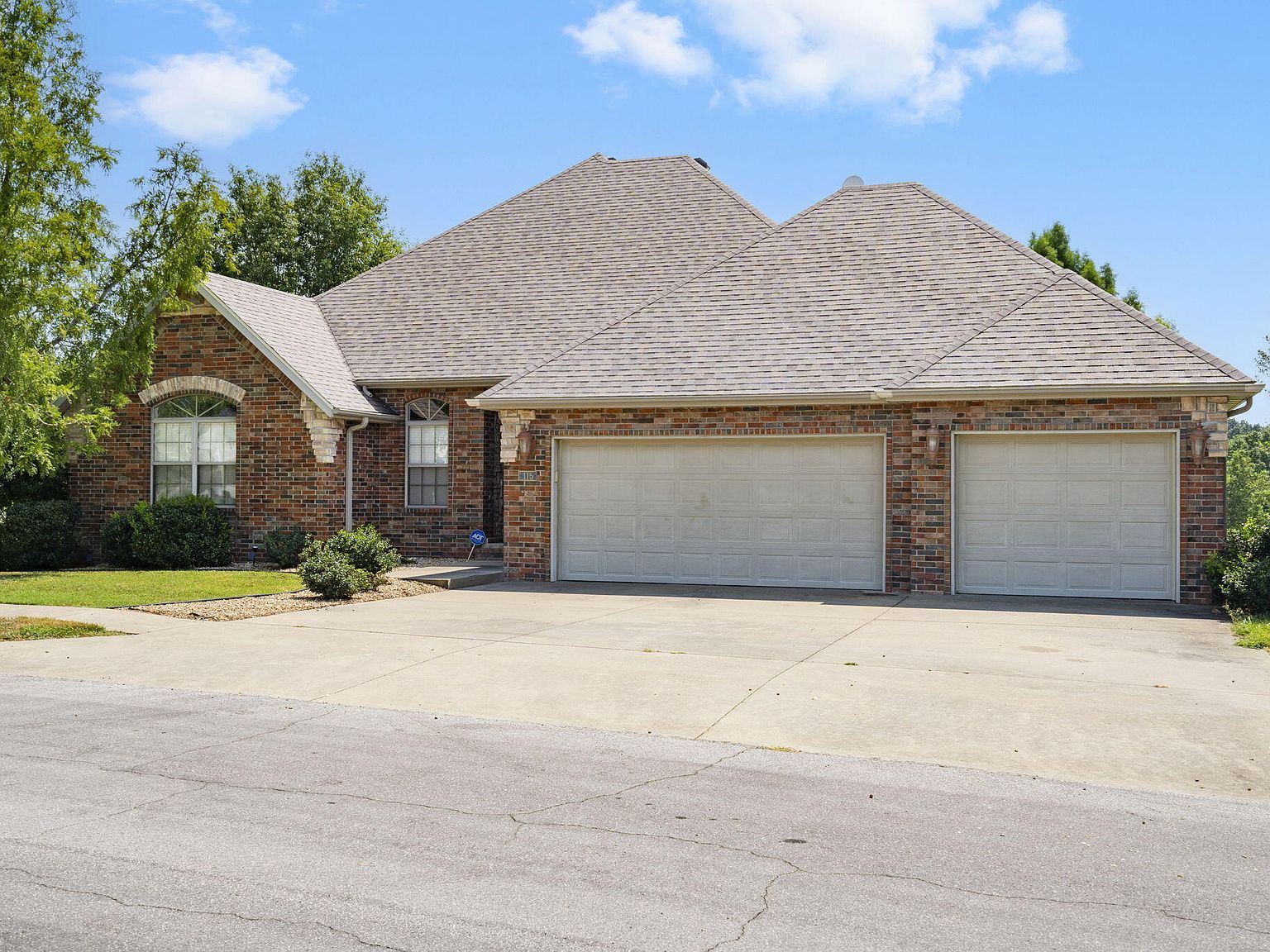 115 E Ironwood Dr Republic, MO 65738 - Thumbnail 5