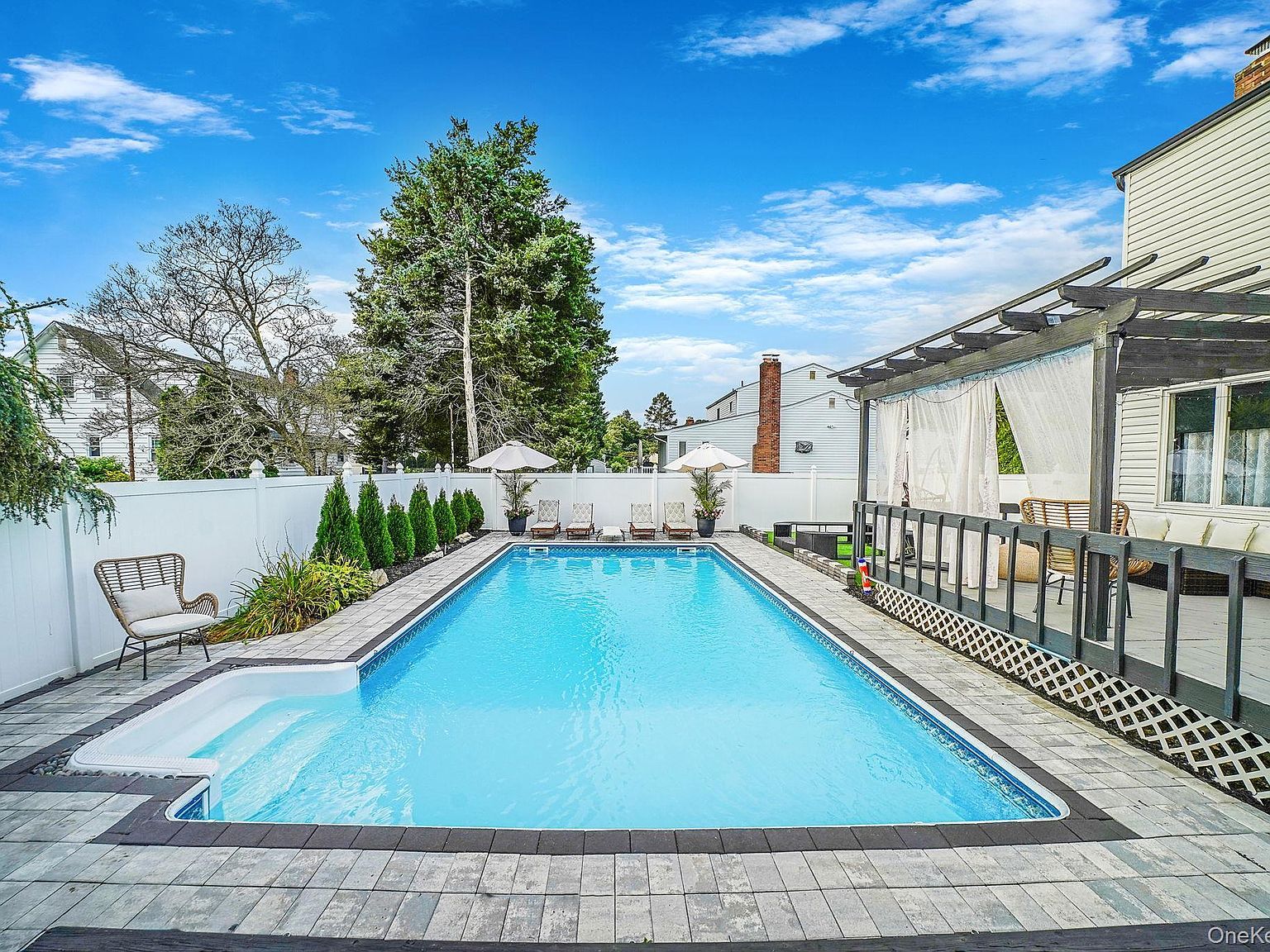 11 Susan Ct Deer Park, NY 11729 - Thumbnail 5