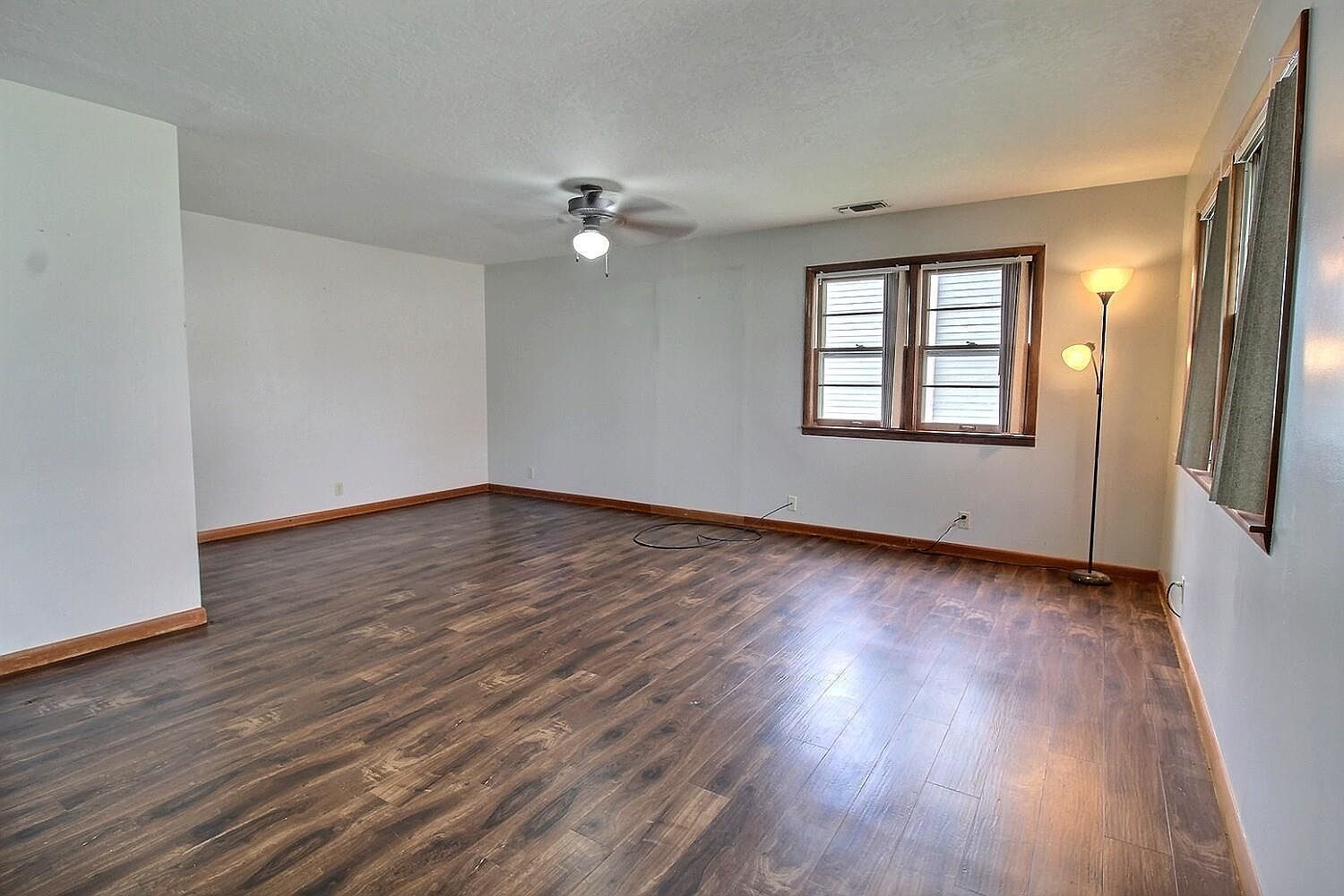 1201 W Oklahoma Ave Arkansas City, KS 67005 - Thumbnail 5