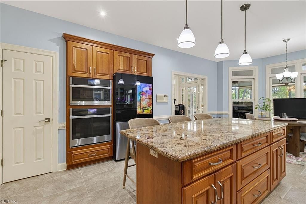 705 Seagrass Reach Chesapeake, VA 23320 - Thumbnail 5