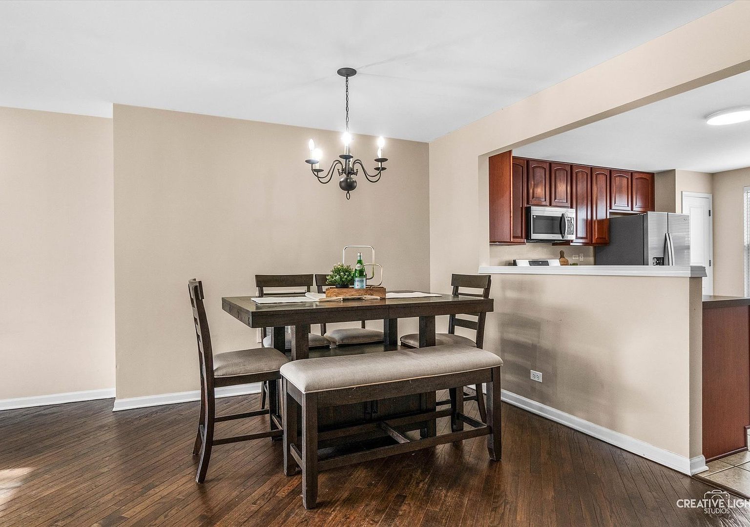 1011 Reserve Dr Elgin, IL 60124 - Thumbnail 5