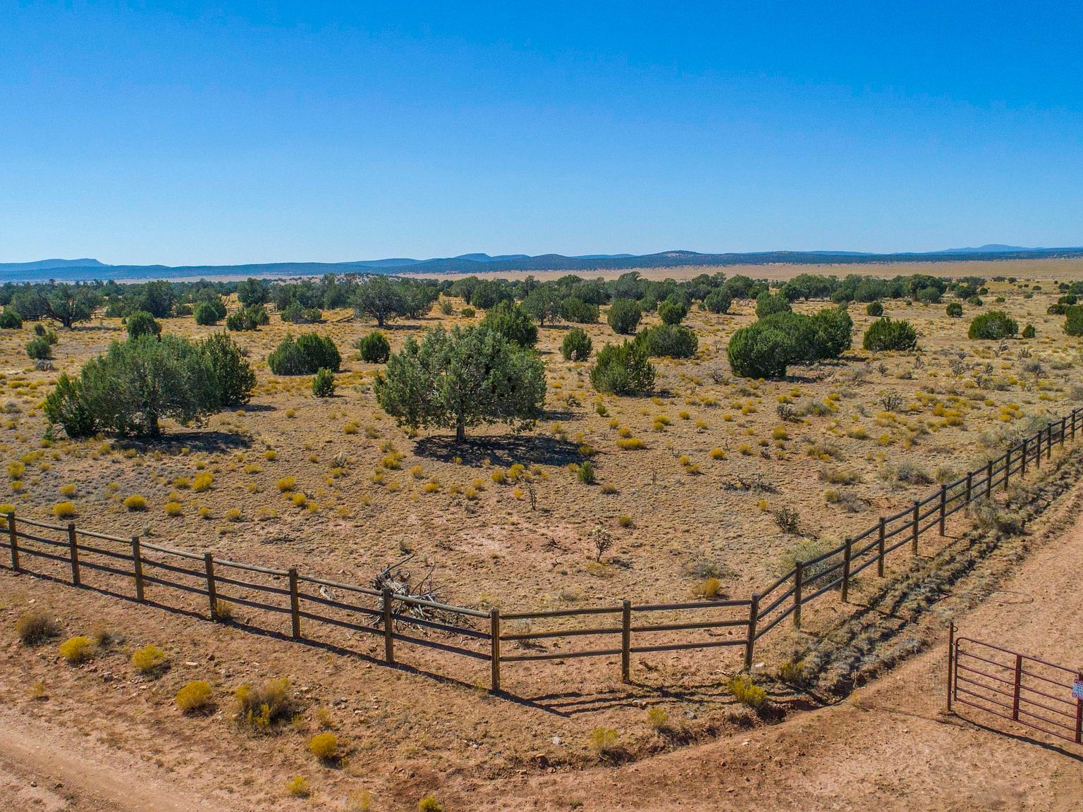 53750 N Wrangler Ridge Rd Seligman, AZ 86337 - Thumbnail 5