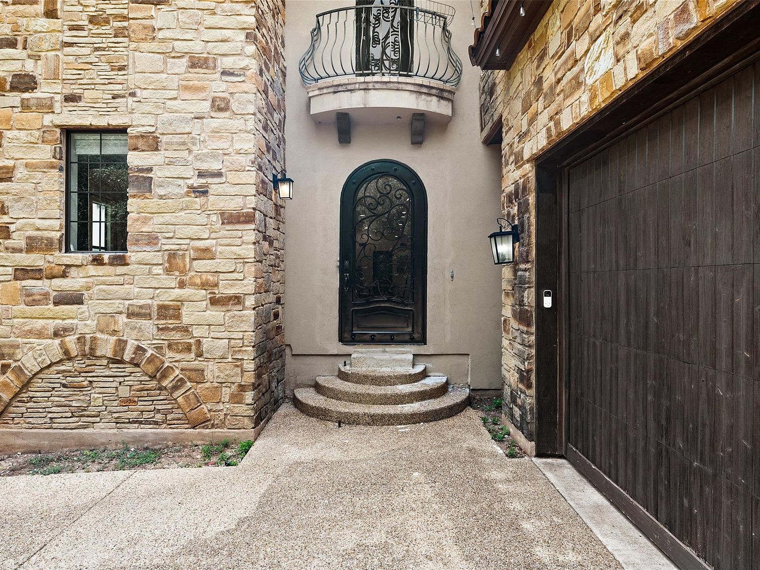 1310 Minnie Dr Austin, TX 78732 - Thumbnail 5