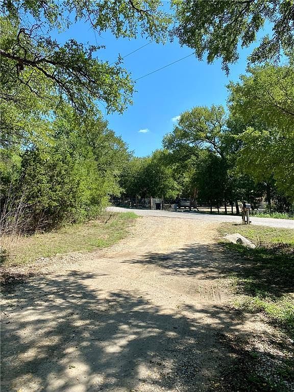 8610 Showers Dr Elgin, TX 78621 - Thumbnail 5