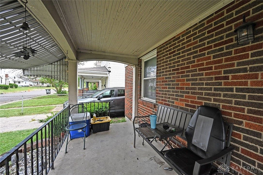 2136 Ravenwood Ave Dayton, OH 45406 - Thumbnail 5
